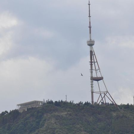Apartament Red Door Tbilisi Zewnętrze zdjęcie