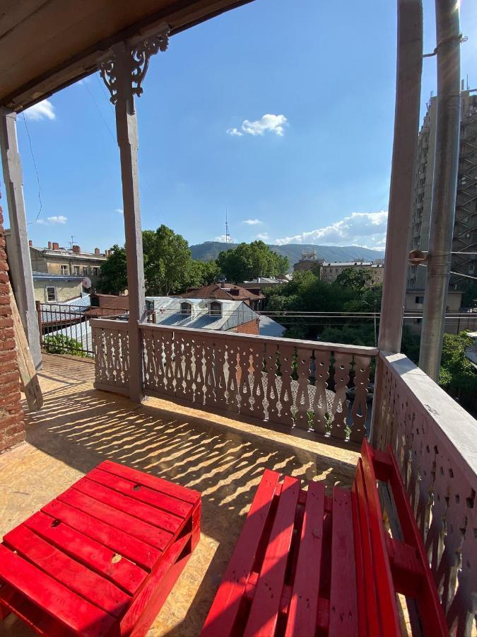 Apartament Red Door Tbilisi Zewnętrze zdjęcie
