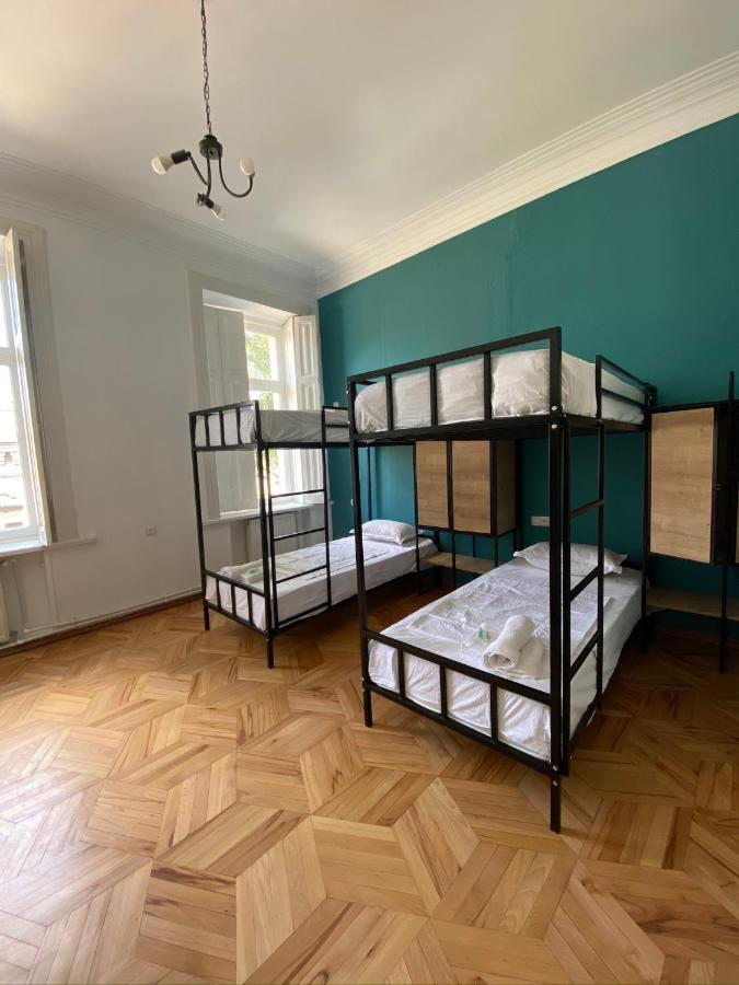 Apartament Red Door Tbilisi Zewnętrze zdjęcie