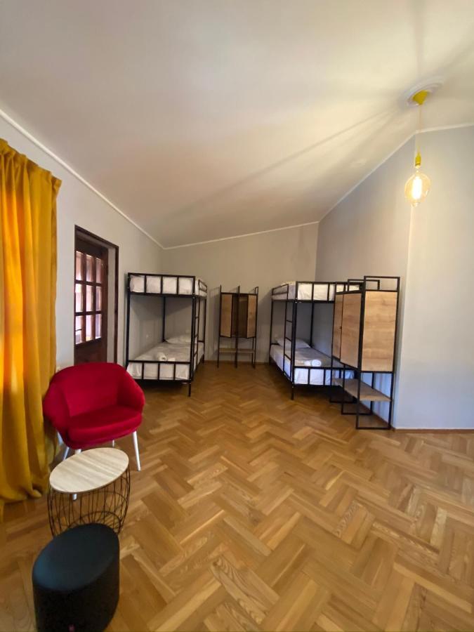 Apartament Red Door Tbilisi Zewnętrze zdjęcie