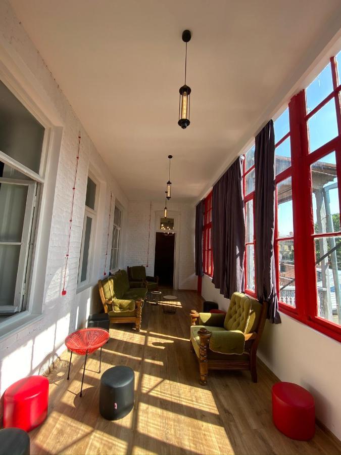 Apartament Red Door Tbilisi Zewnętrze zdjęcie