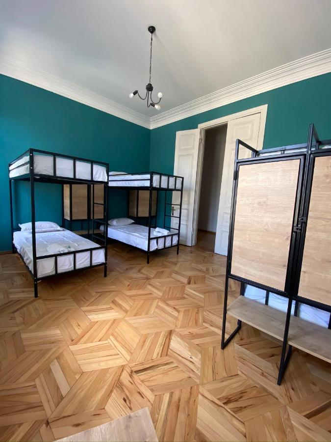 Apartament Red Door Tbilisi Zewnętrze zdjęcie