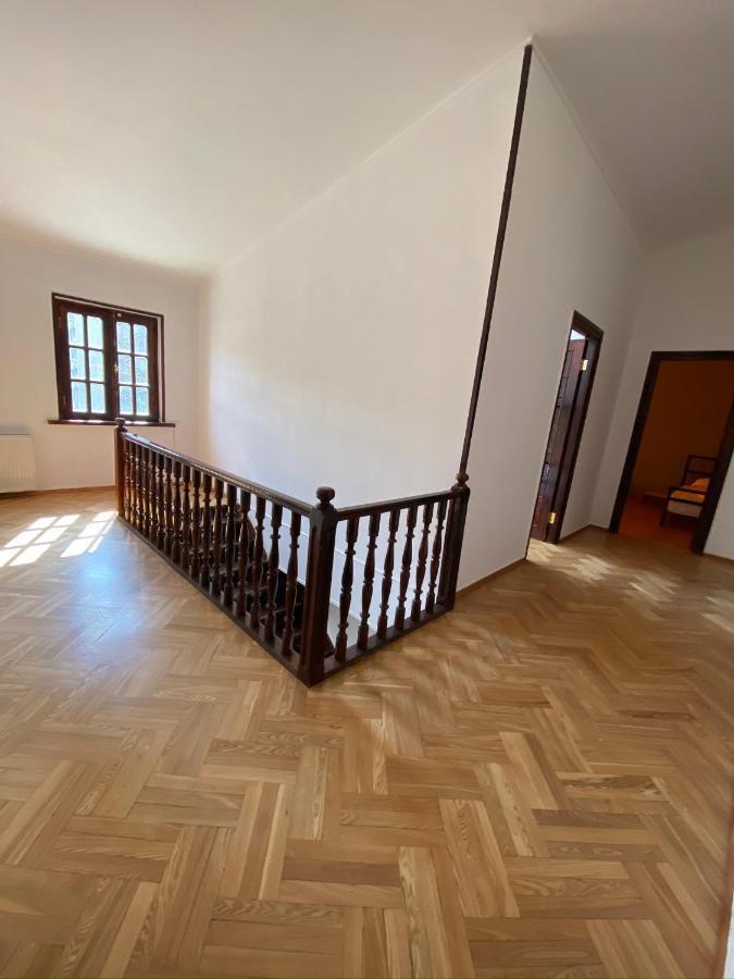 Apartament Red Door Tbilisi Zewnętrze zdjęcie