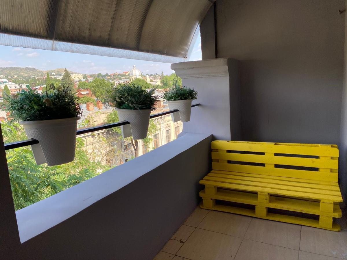 Apartament Red Door Tbilisi Zewnętrze zdjęcie