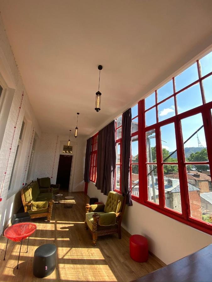 Apartament Red Door Tbilisi Zewnętrze zdjęcie