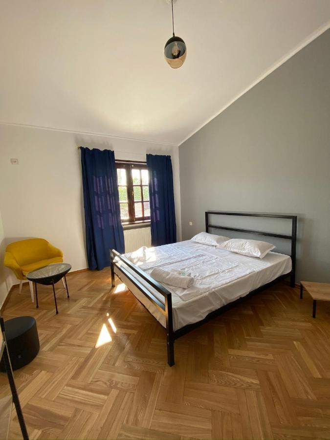 Apartament Red Door Tbilisi Zewnętrze zdjęcie
