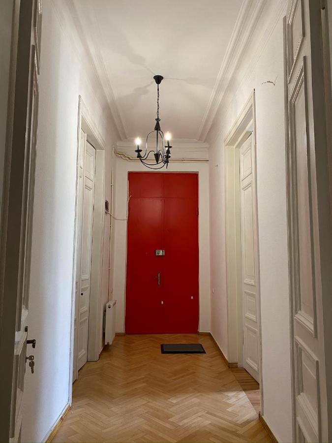Apartament Red Door Tbilisi Zewnętrze zdjęcie