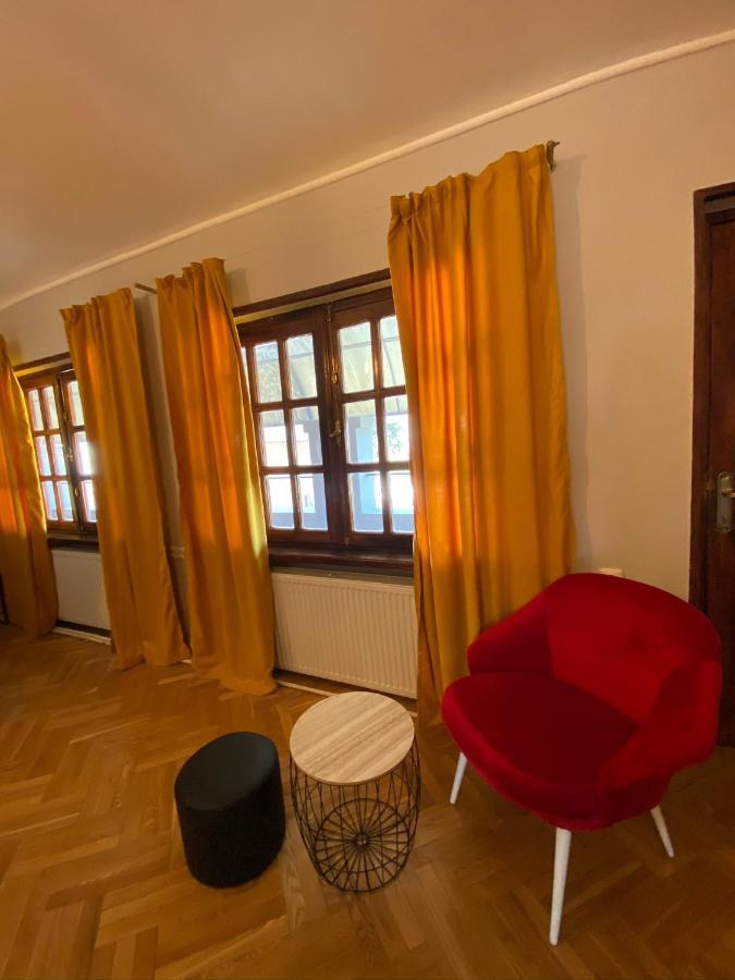 Apartament Red Door Tbilisi Zewnętrze zdjęcie